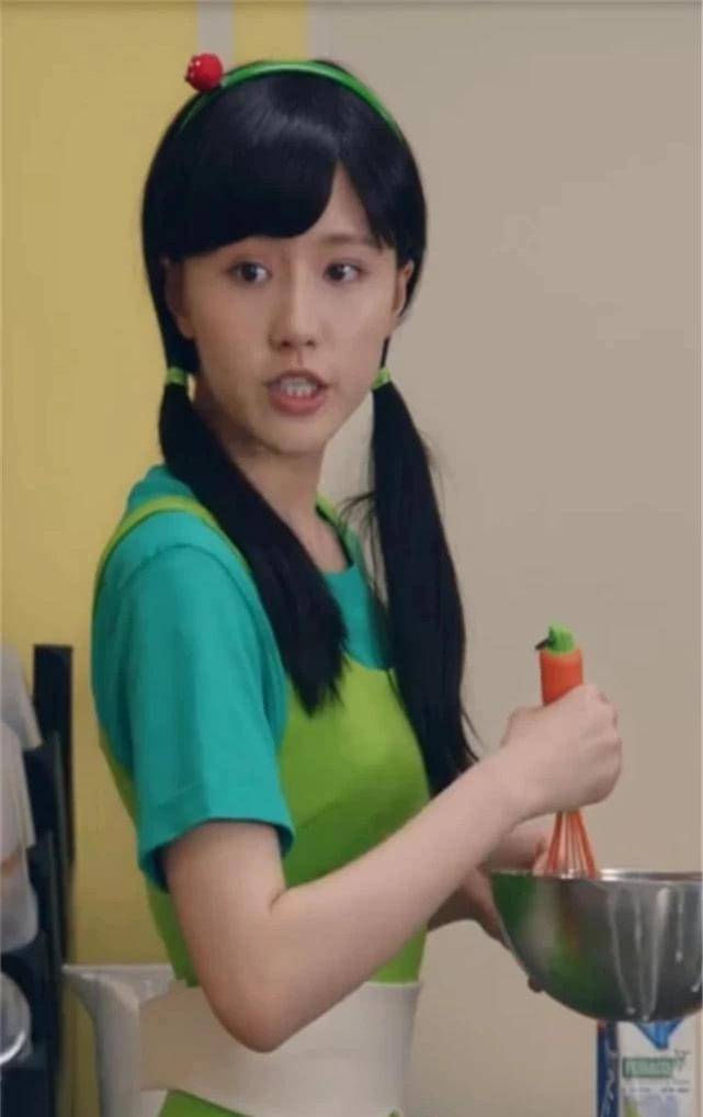 原创诸葛大力和陈美嘉差10岁同样是双马尾造型少女感不相上下