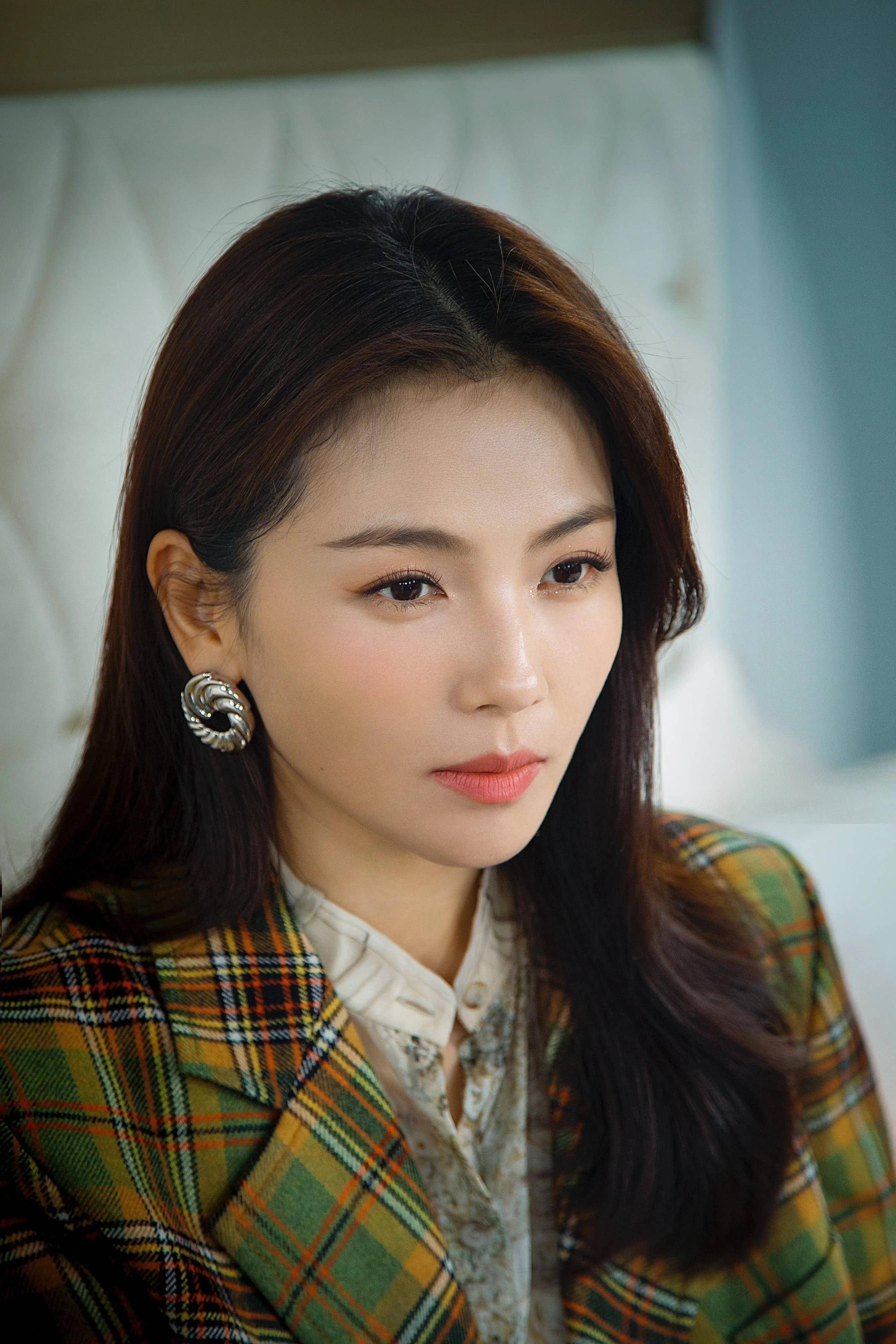 演员刘涛,4年帮丈夫还清4亿,婆婆是她后盾_王珂_李友荣_明星