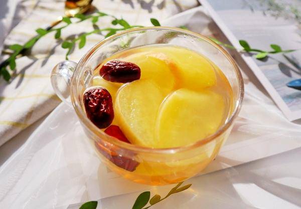 原创春天苹果和红枣是绝配隔三差五喝一回大肚腩不见了