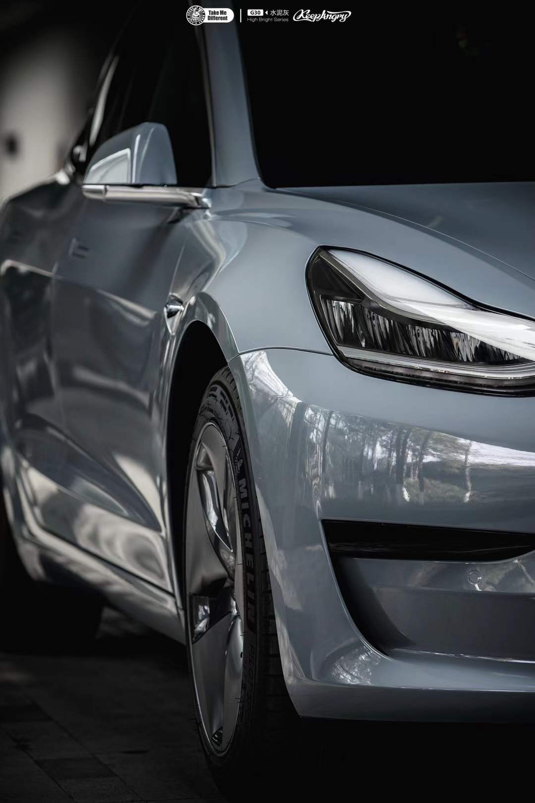 特斯拉model3tmd改色膜高亮水泥灰