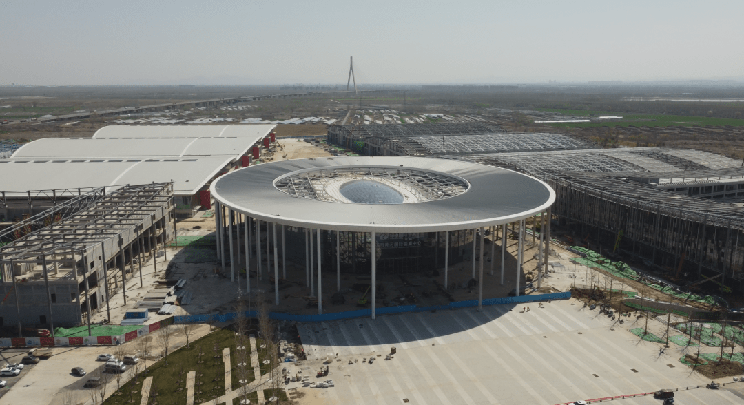 绿地国际博览城济南黄河国际会展中心建设火力全开