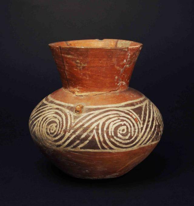 北京翰海2022拍卖老师浅谈"云雷纹"的起源与特征(附图片)_青铜器_装饰