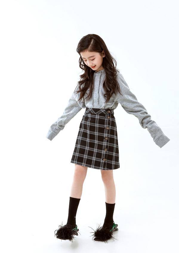 有种"个性"叫裴佳欣的高跟鞋,虽然只有4cm,同龄人