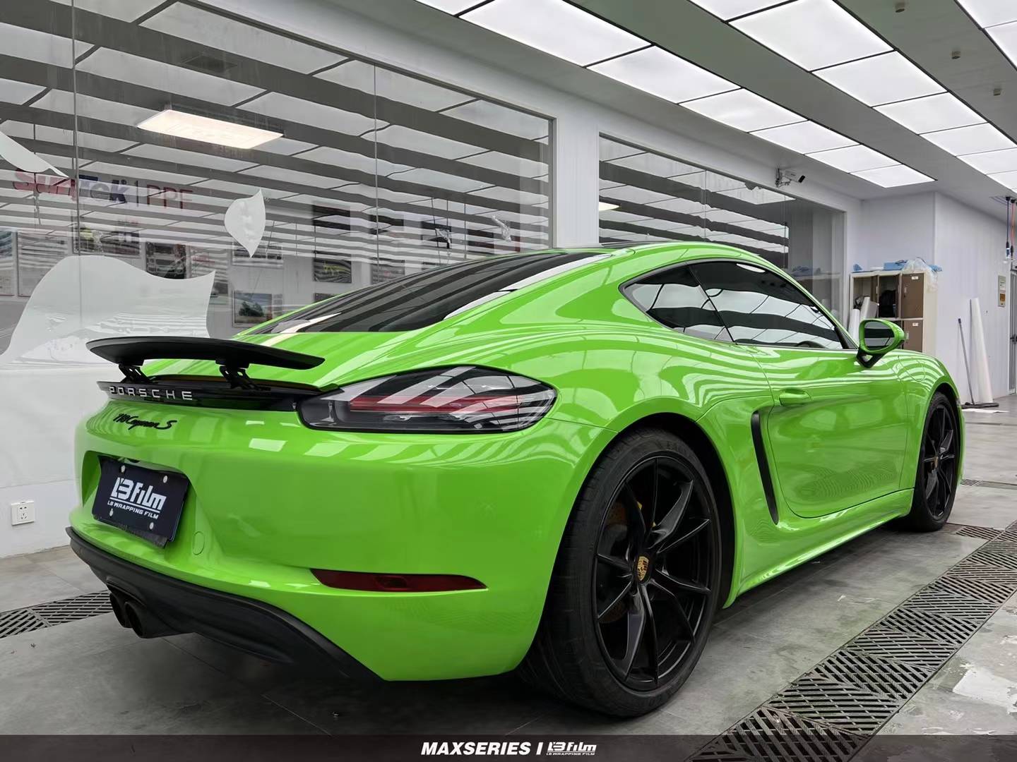 lbfilm改色膜案例保时捷718原厂漆蜥蜴绿