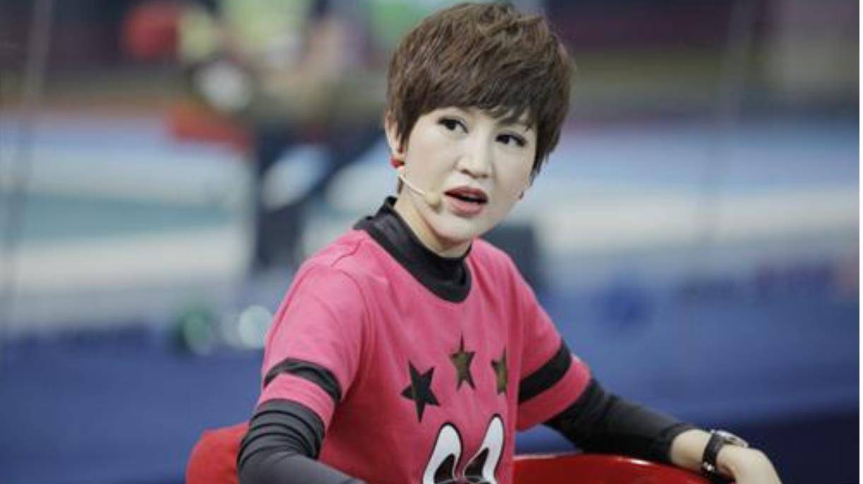 原创看了鲍蕾和陆毅的大学照才明白鲍蕾为何被宠了二十年