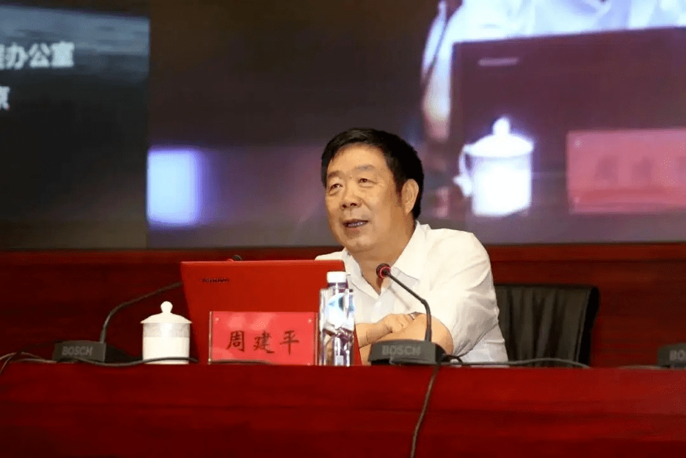 周建平院士宇宙那么大中国应该走得更远