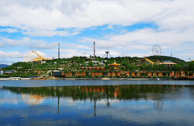 河南一大型游乐场走红，因旅游资源丰富，被赞誉为“豫北第一园”