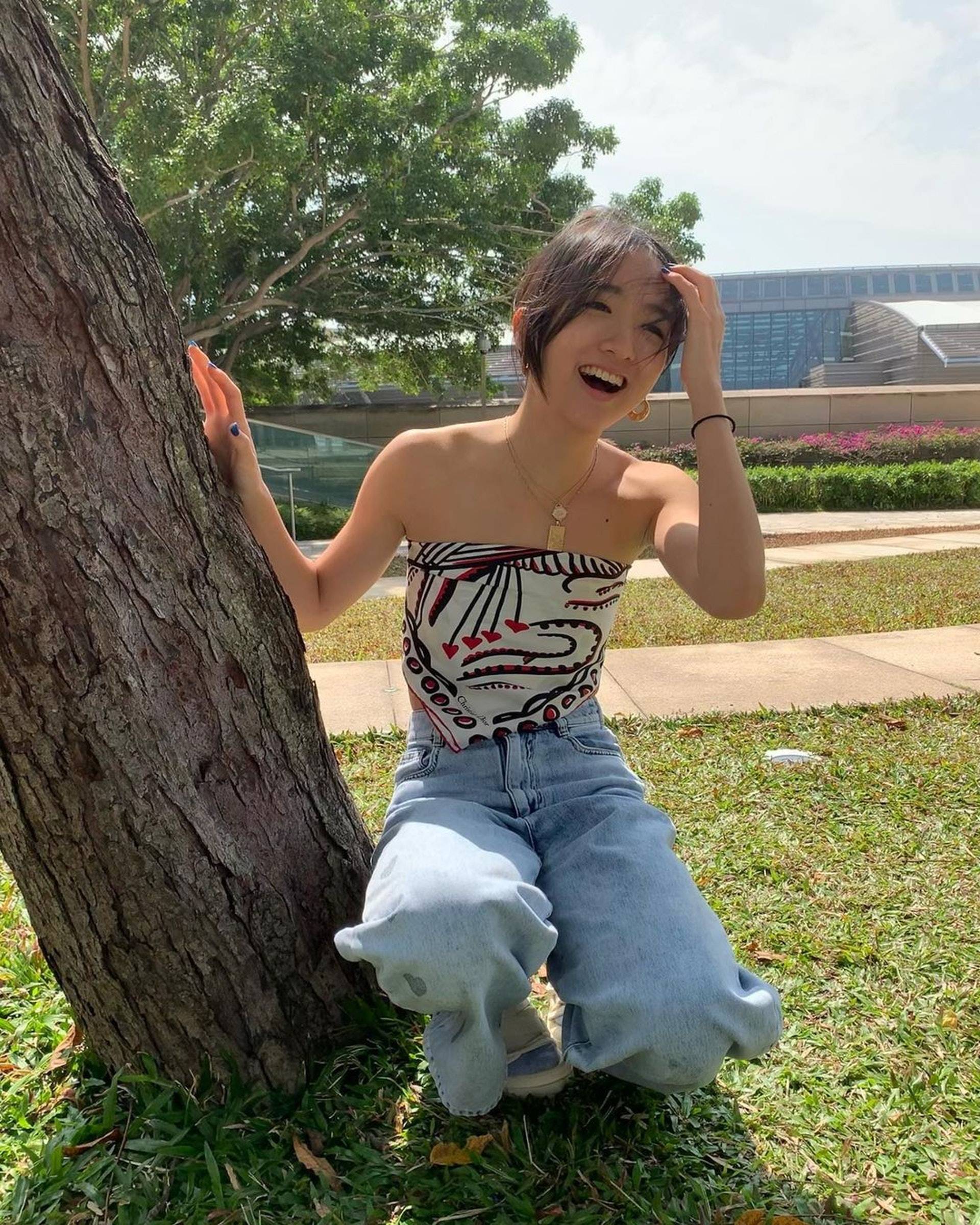 女神柏安妮18岁女儿舞技出众!穿露脐装秀蚂蚁腰,母女同框似姐妹