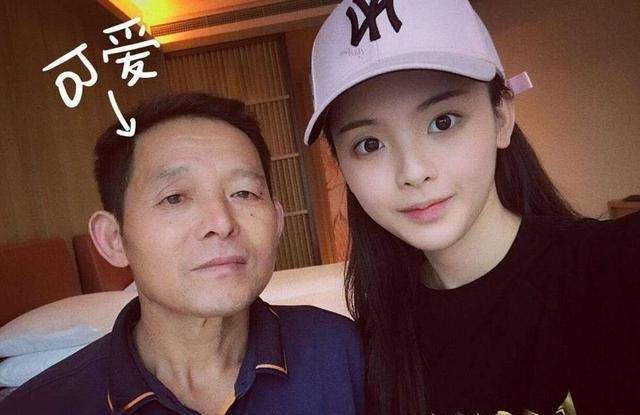 王室接见,却遭王思聪外貌羞辱,被公司压榨到耳鸣_李紫婷_超越_傅菁