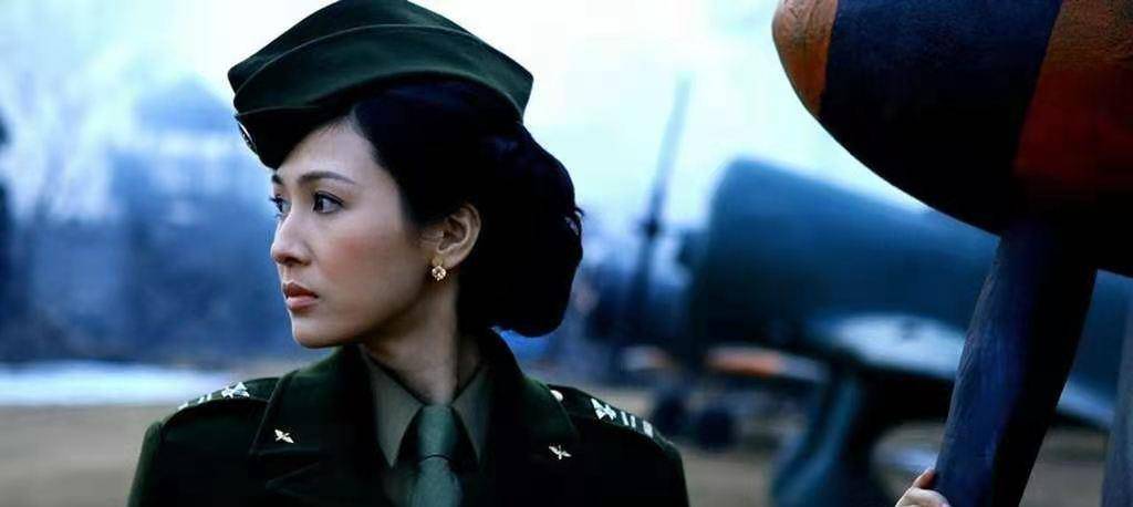 童蕾又出演了《记忆之城》和《谁懂我的心》和《震撼世界的七日》和