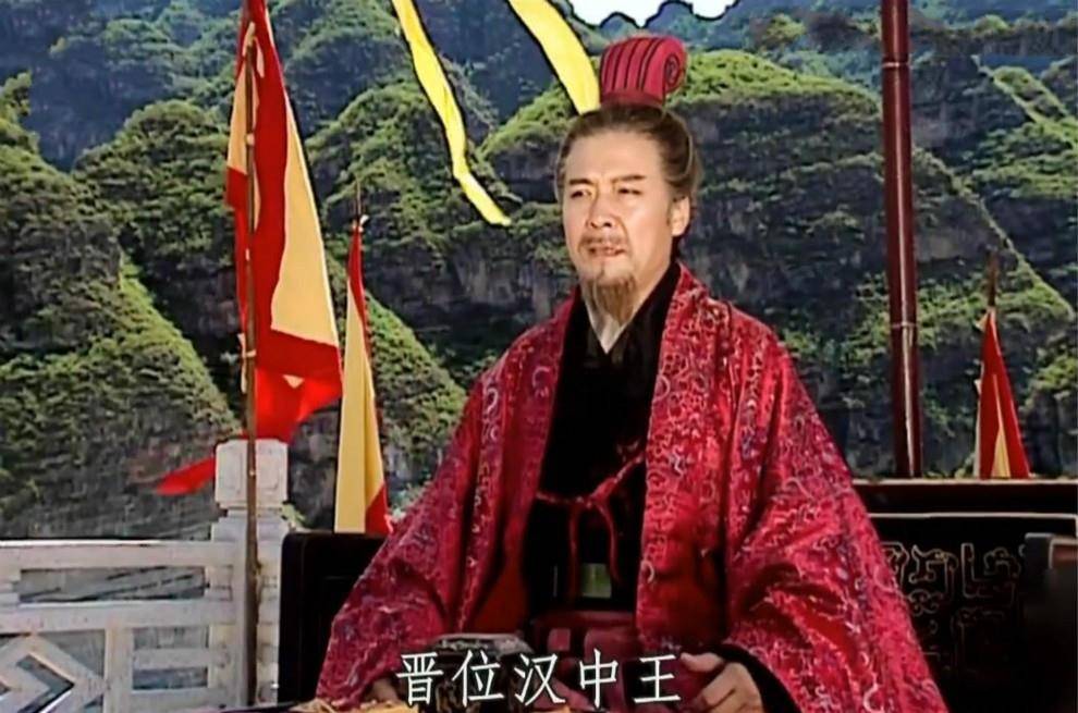 关羽哭笑不得汉寿亭侯含金量高我早被皇帝和曹操免官夺爵了