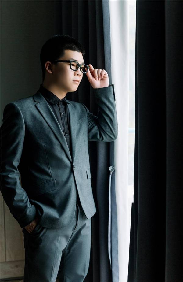 全国十佳丨楚姿谜护肤老师小晟袁权的成长史