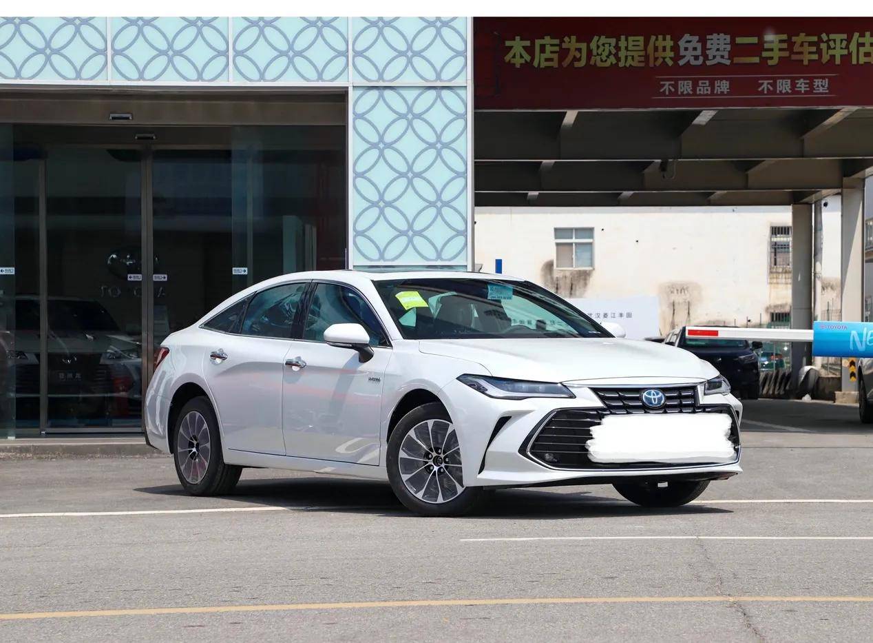 亚洲龙2022北美改款,2022款亚洲龙 旗舰品质越级享受一汽丰田亚洲龙2022版上市