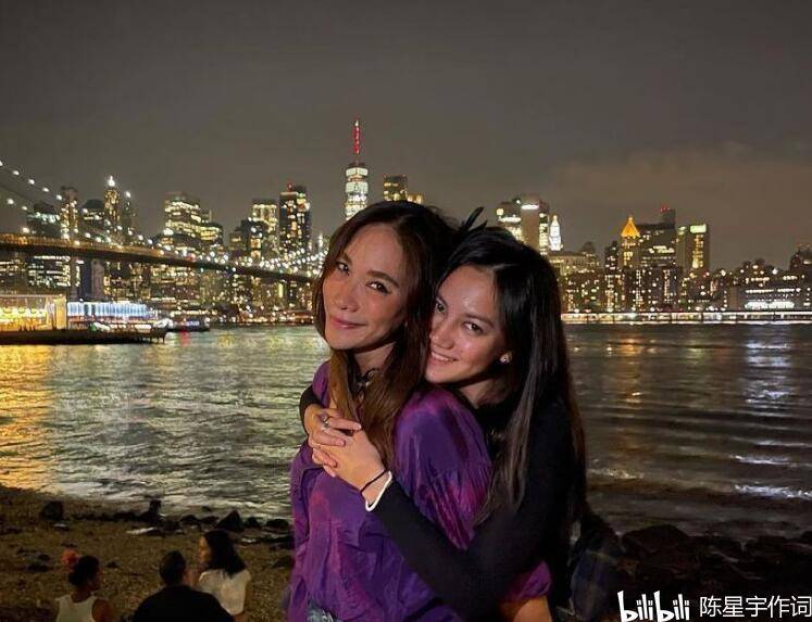 ploy chermarn是泰国实力派女演员,也是中国观众最熟悉的泰星之一