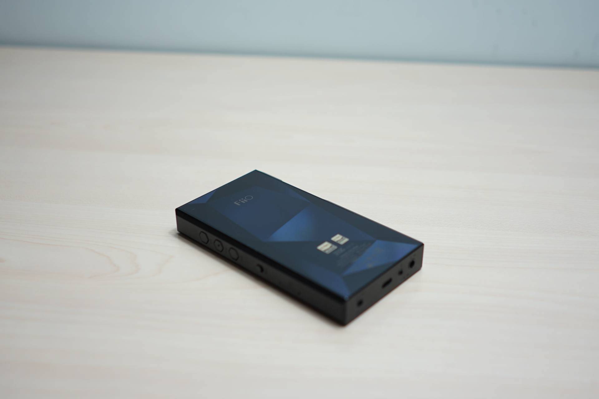 全能战士飞傲m11plusess版hifi播放器