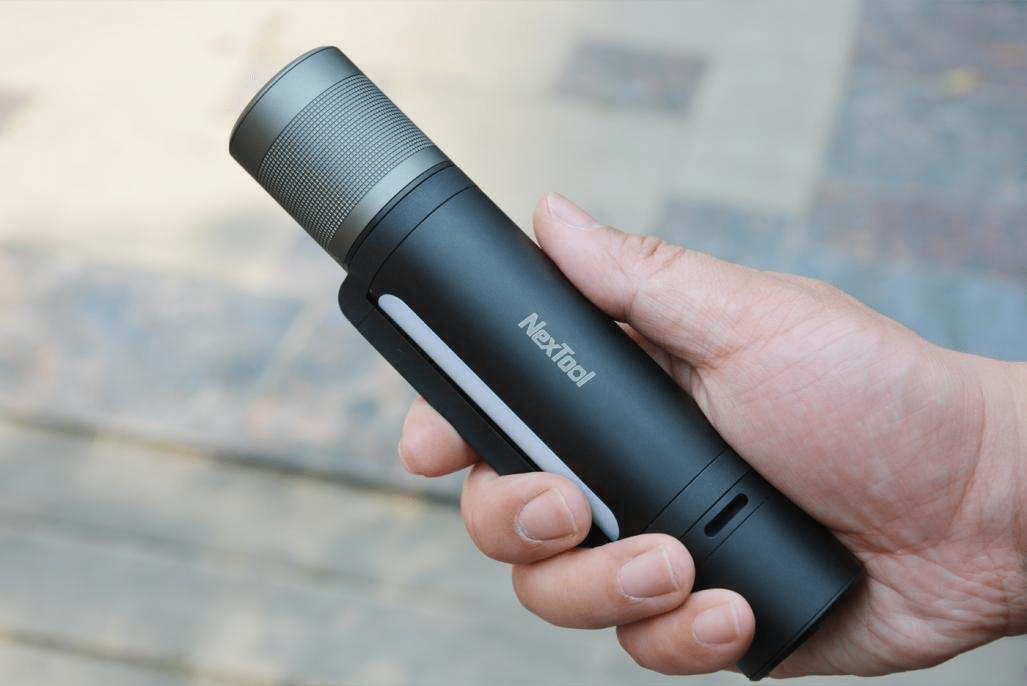 原创一款手电筒到底能有多强大纳拓十二合一全能音乐手电筒测评