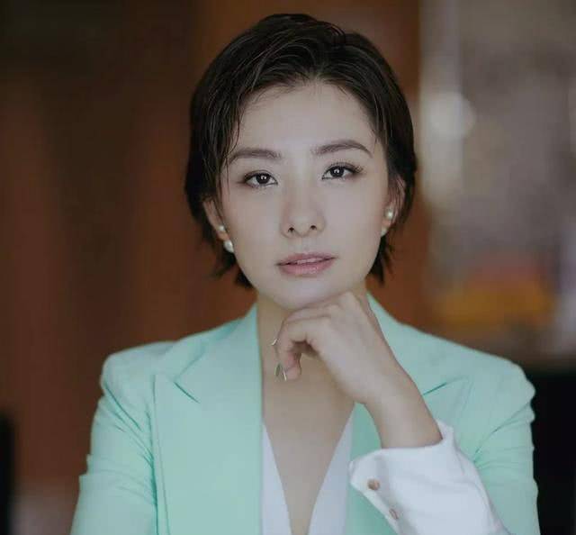 41岁刘璇官宣二胎:越过越好的女人,都在逼自己跳出舒适区