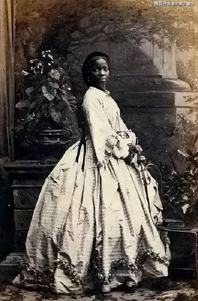 原创非洲最美黑人公主灭国后被英国维多利亚女王收养37岁患病去世