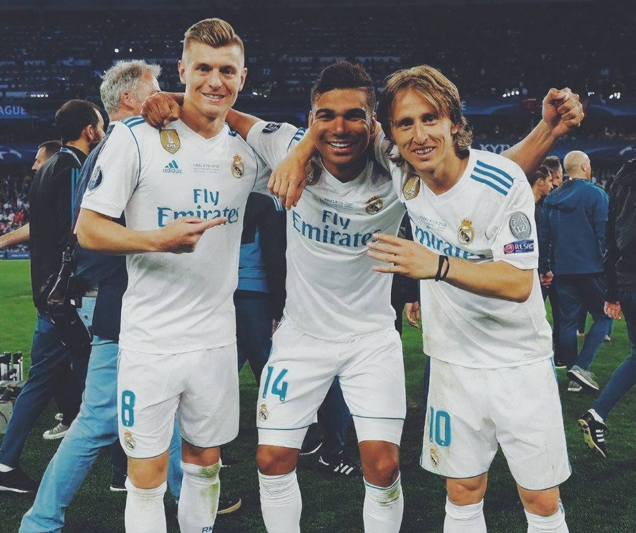 皇马典礼中场有多赚3人仅花6500万奖杯捧回一大半