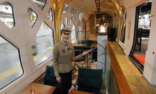 看看日本火车的硬卧，再看中国火车的硬卧，游客：差异显而易见！