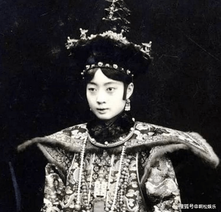 原创清朝的妃子一组老照片告诉你她们的容貌不输女明星