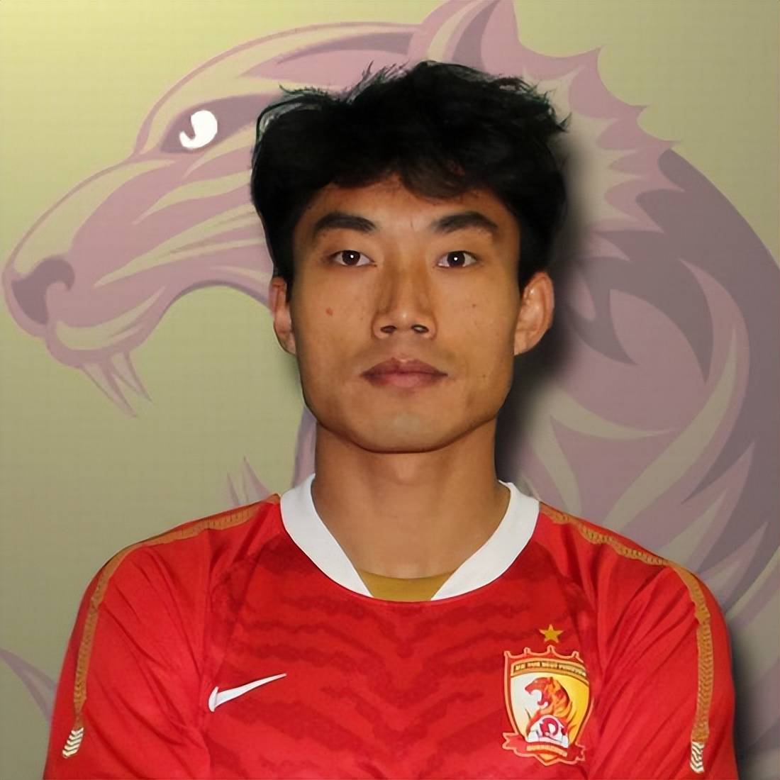 袁野:郑智是功勋人物,广州队应对未留守的他说谢谢_足球_球员_中国