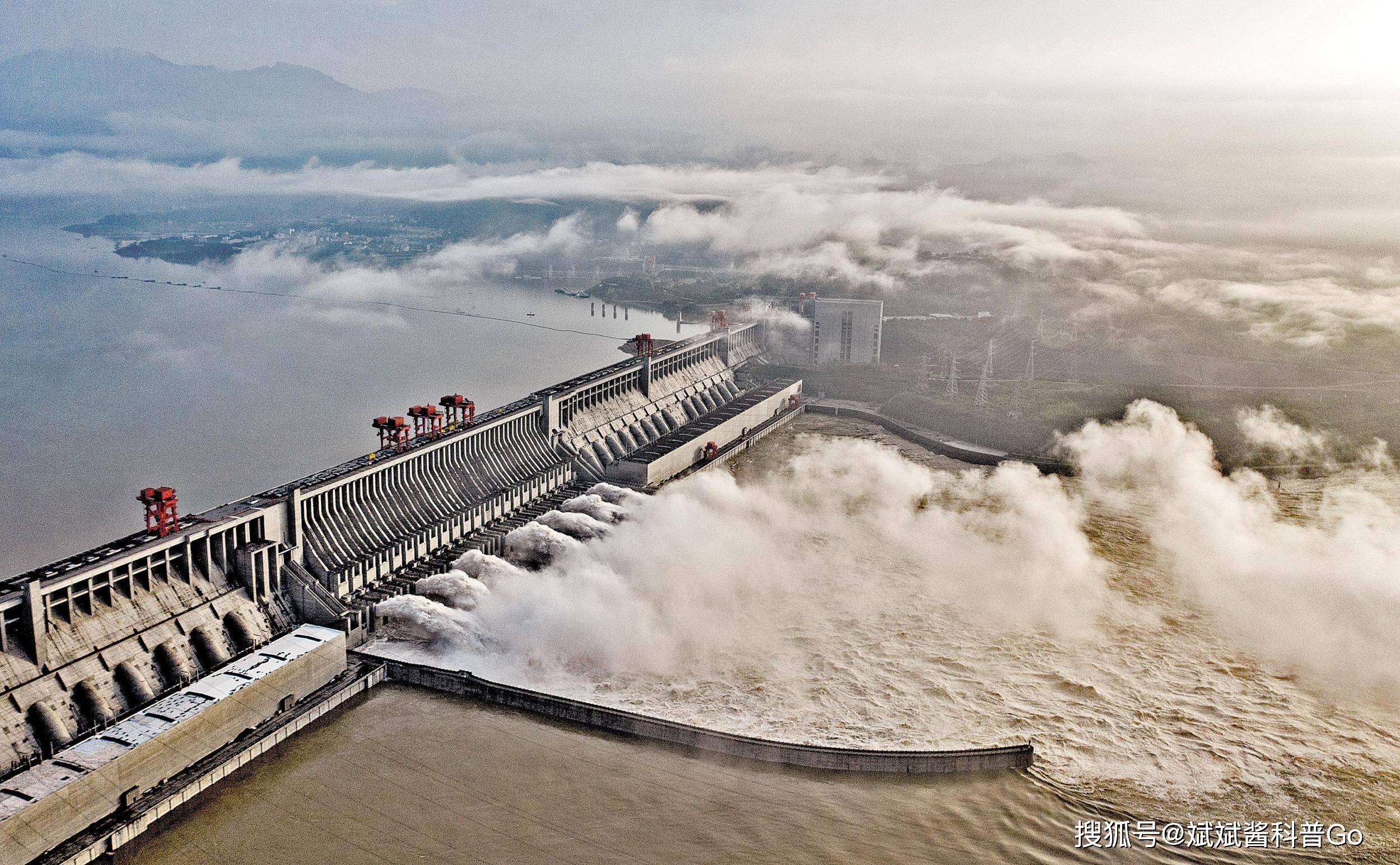 專家:三峽大壩建成後有了變化_水深_測量_進行了