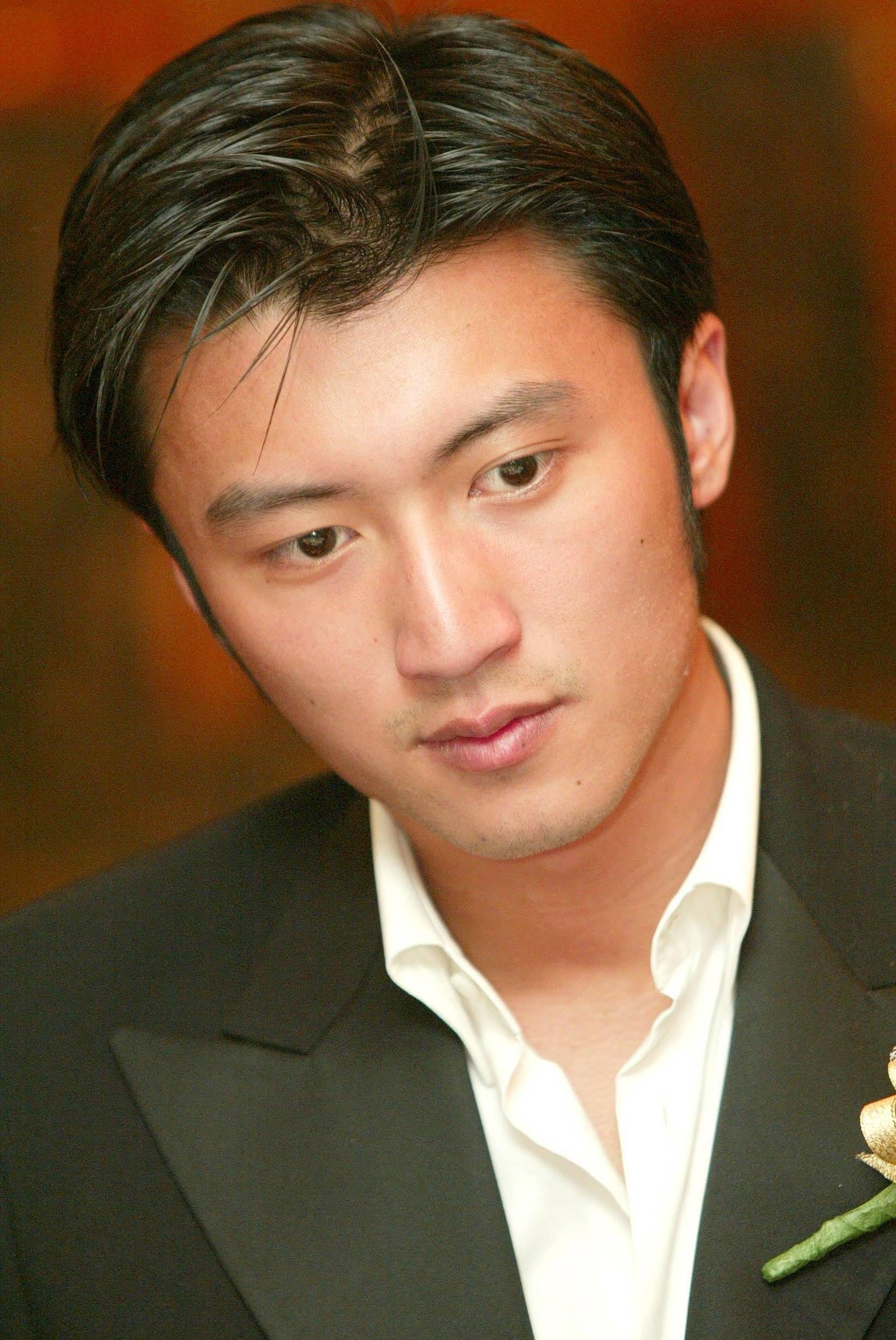 原创9位40岁男星出道至今对比多个男神被指崩坏只有一人完胜其他