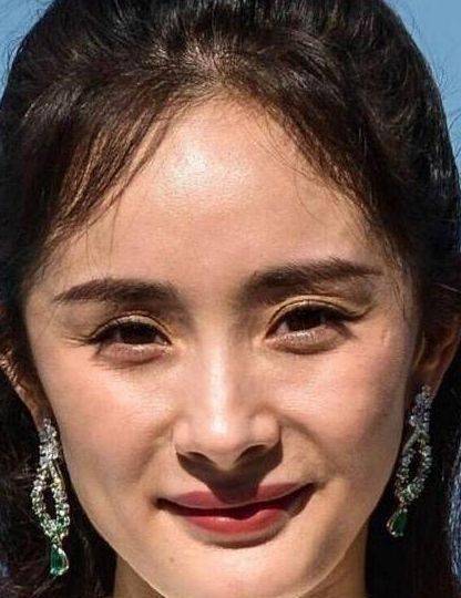 原创高清镜头下赵丽颖显老杨幂显老陈乔恩显老她一如既往美如花