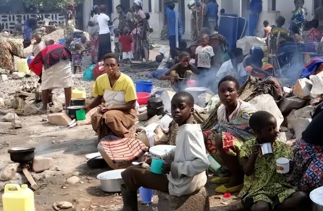 原创211大学生2019年在非洲当酋长拒绝一夫多妻制和600亩封地