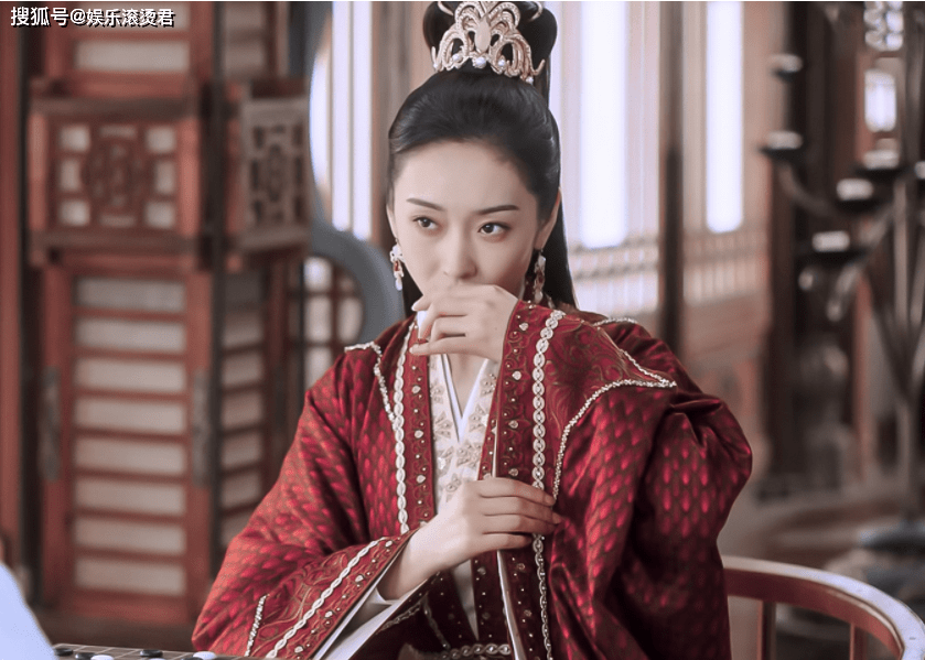 好家伙,奔着赵露思看《且试天下》,却被31岁宣璐迷了眼_观众_角色