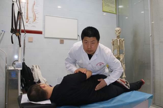 腰椎滑脱复位方法视频(腰椎滑脱复位方法视频大全)