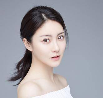 这部影片所讲述的内容为,一个专车司机沈童(沙溢饰);在一天接到了一个