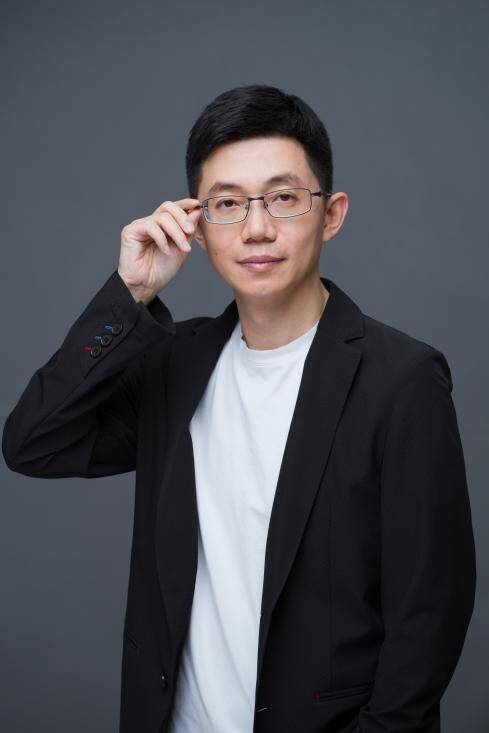 知名心理学作家卢熠翎疫期如何自助解决焦虑带来的情绪内耗