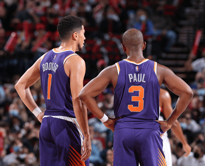 原创布克我和保罗一共失误了12次这就是我们输的主要原因