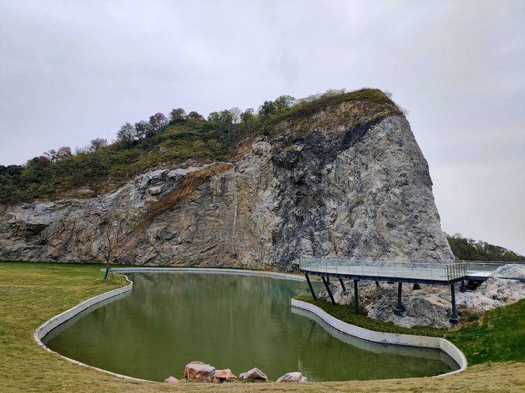 华夏人事东西文明襄阳伏羲庙伏羲文化广场