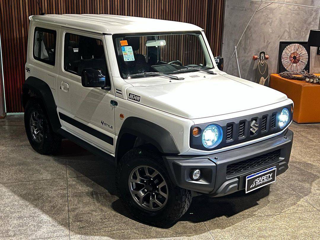 "城市版"铃木吉姆尼实拍,越野元素丰富,1.5引擎 四驱,真犀利_搜狐汽车