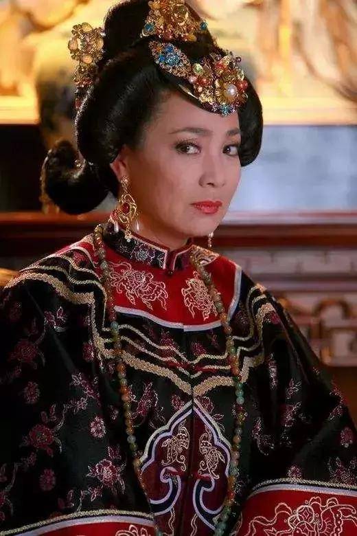 原创狠角色的皇后娘娘被观众骂为何她却是人人称道的贤妻良母