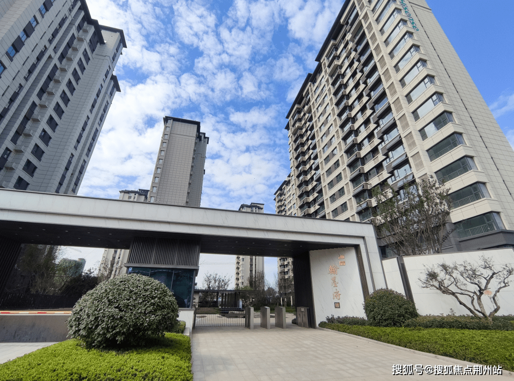 济南海信翰墨府售楼处电话4000331233转4444官方济南翰墨府24小时电话