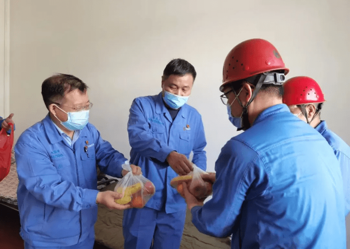 鑫达,鞍钢,太钢,西宁特钢等疫情期间慰问一线职工67!