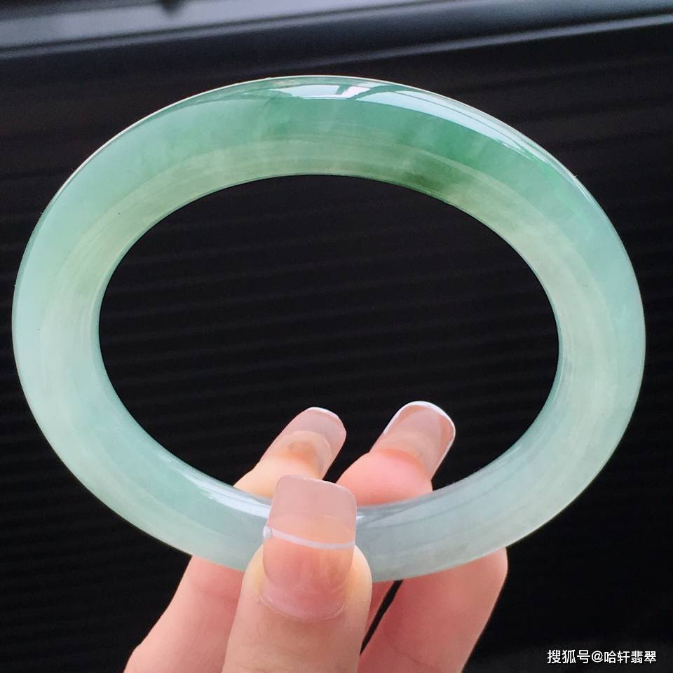 翡翠「种水」科普—糯种,细分类型对应的市场价格是多少?