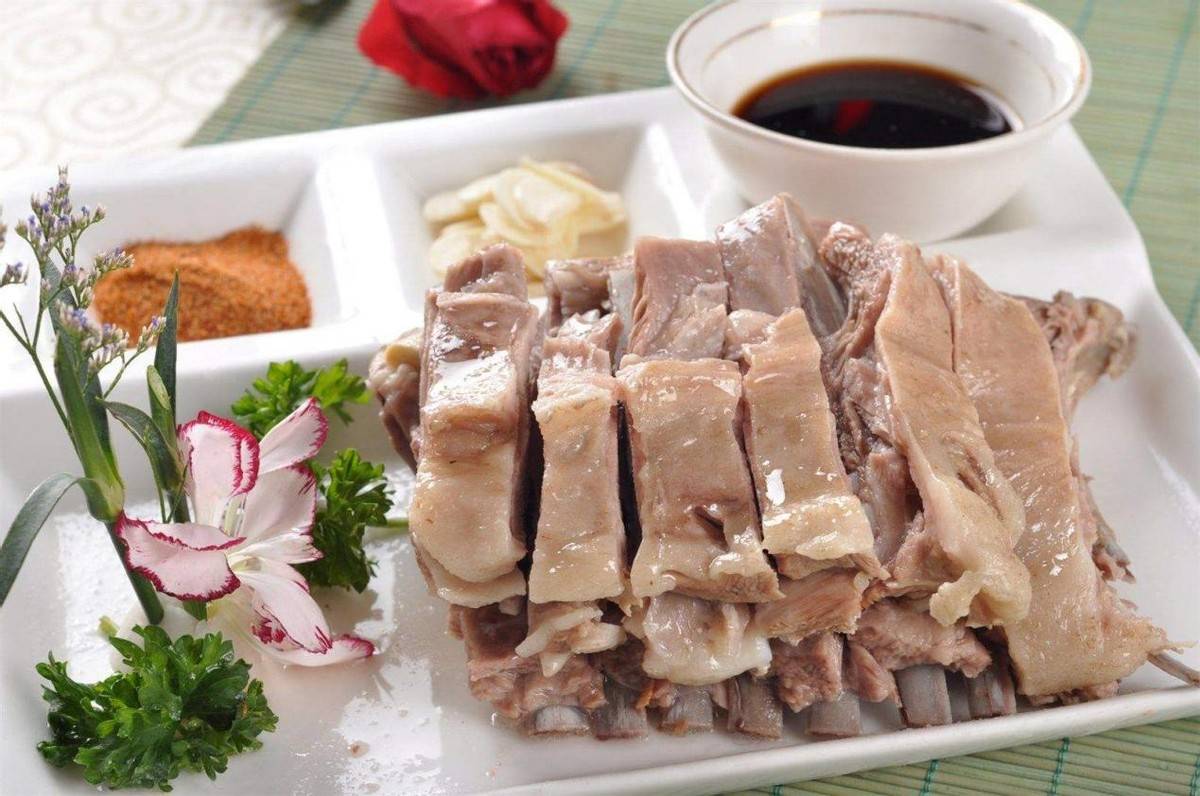 8道最出名的甘肃菜,鲜嫩爽口,让人看了口水直流_美食_手抓羊肉_静宁