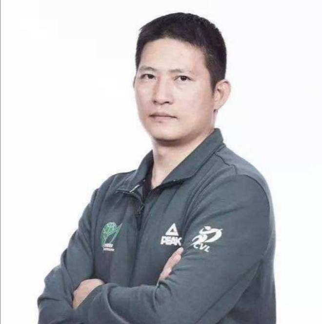 原创35岁徐云丽恋情曝光郎平曾下嫁人任务男方是同行长相帅气