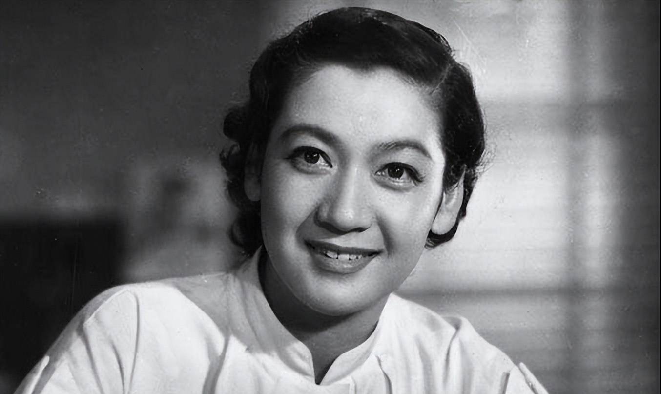 原创日本女神原节子被当礼物送给麦克阿瑟晚年隐居是为小津