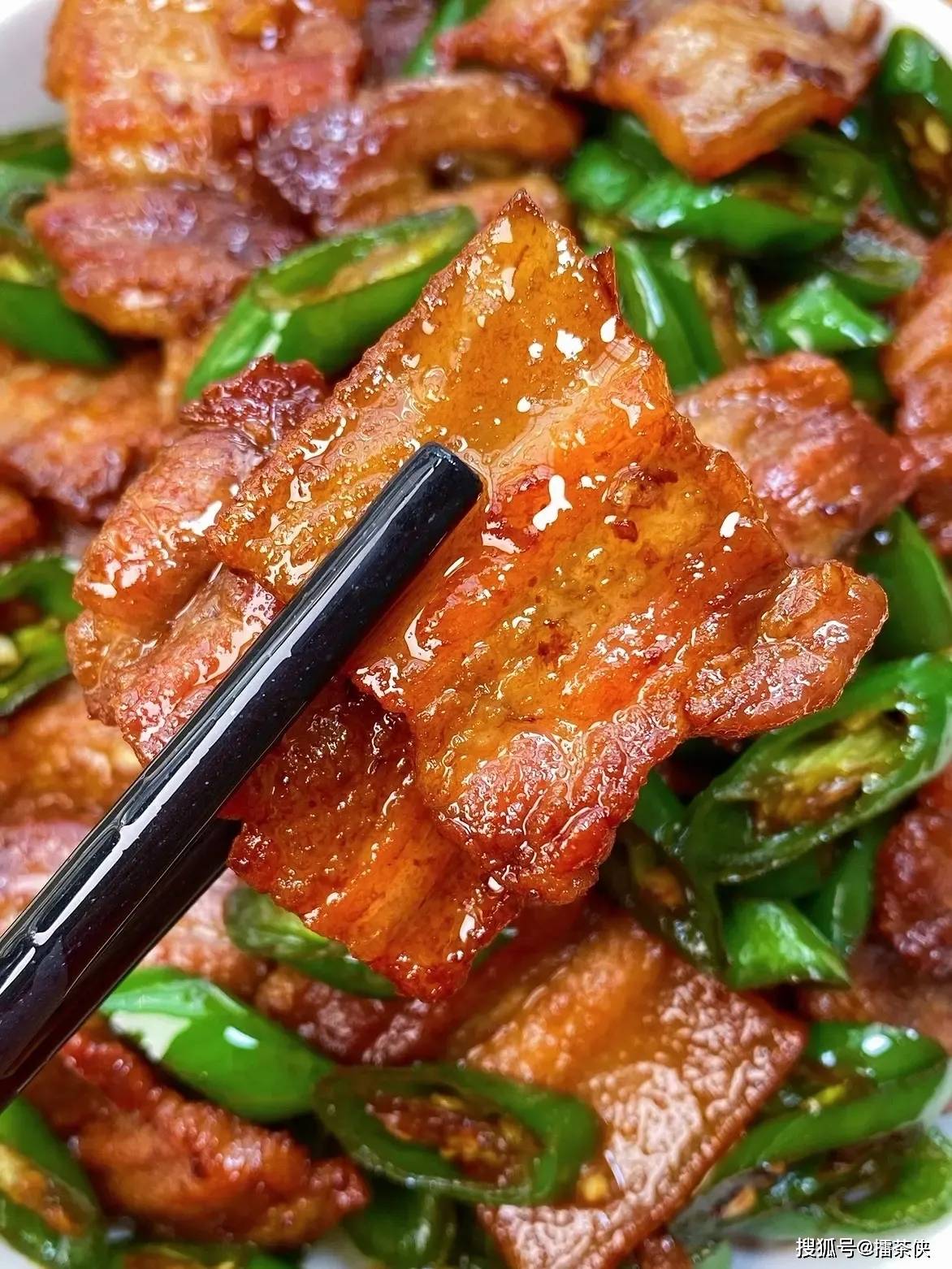 五花肉炒辣椒图文食谱