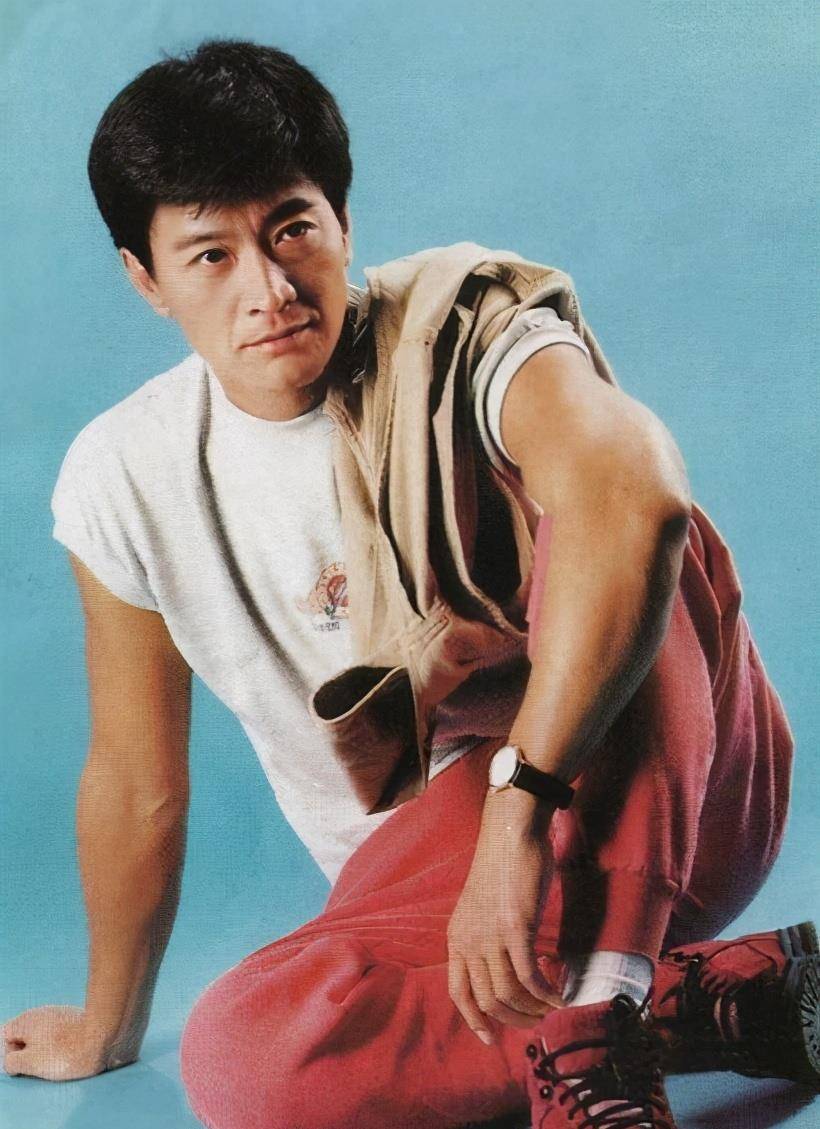 妻子在家被害后,一蹶不振淡出娱乐圈的演员周里京,如今怎样了?