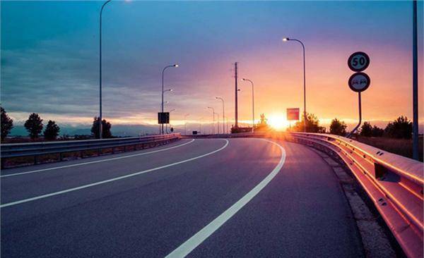 山东计划修建出一条新高速公路，全长达37公里，预计投资47亿