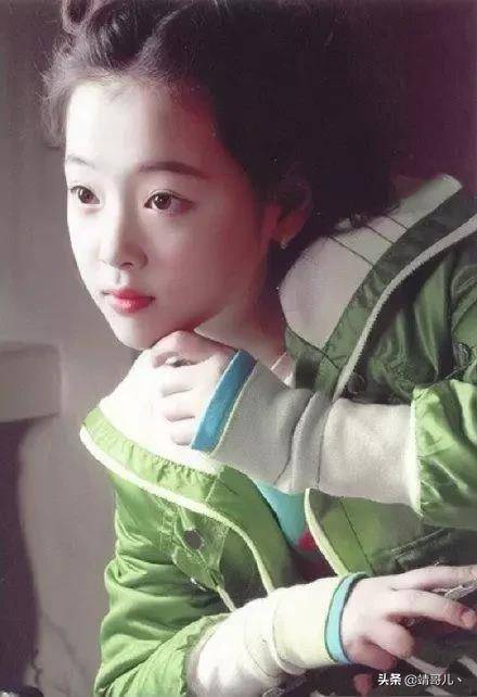 被雪莉的颜值征服_小时候_娜比_李秀满