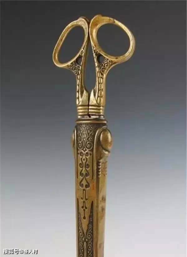 从古代闺房情趣到瑶族成人礼的度戒论剪刀在民俗中的地位