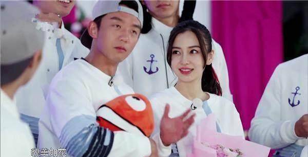 本以为郑恺回答两女mc之争很巧妙,无奈还是被网友骂翻天_baby